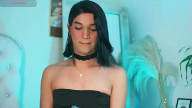Image 2 of alice_graay_ Stream on Chaturbate on 27 days ago