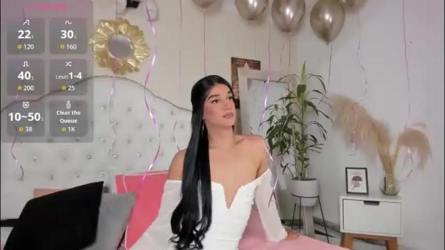 Image 6 of alice_graay_ Stream on Chaturbate on 5 months ago