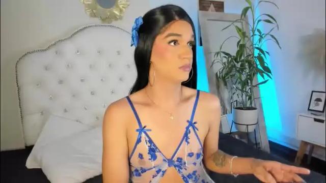 Image 12 of alice_graay_ Stream on Chaturbate on 4 months ago