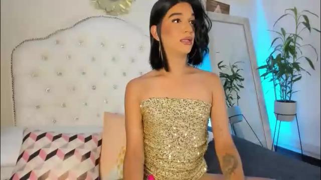 Image 11 of alice_graay_ Stream on Chaturbate on 3 months ago