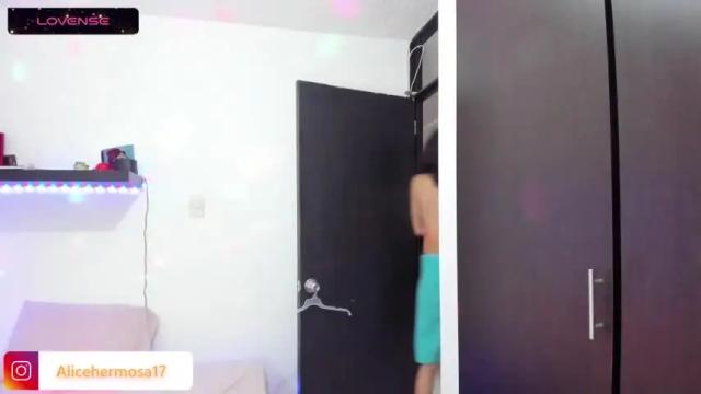 Image 2 of alice_hermosa17 Stream on Chaturbate on 20 months ago