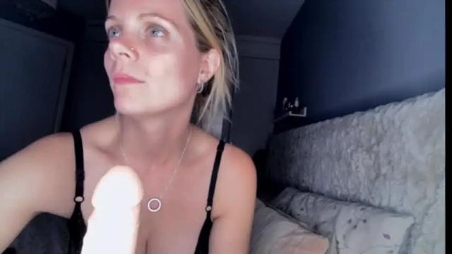 Image 11 of alice_in_cum_land Stream on Chaturbate on 17 months ago