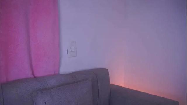 Image 2 of alice_jenner_ Stream on Chaturbate on 24 days ago