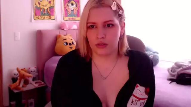 Image 2 of alice_jensen Stream on Chaturbate on 12 months ago