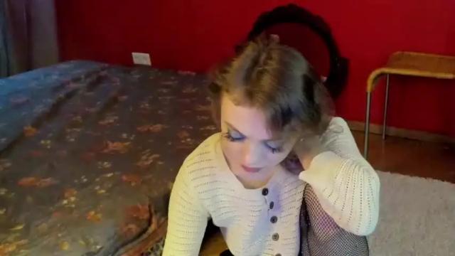 Image 10 of alice_johns_ Stream on Chaturbate on 21 months ago