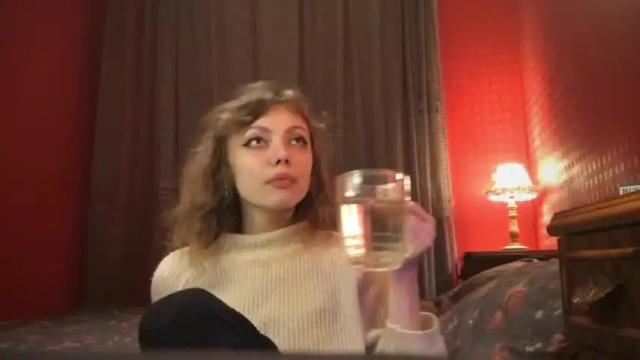 Thumbnail 1, alice_johns_'s Stream at Chaturbate, 20 months ago