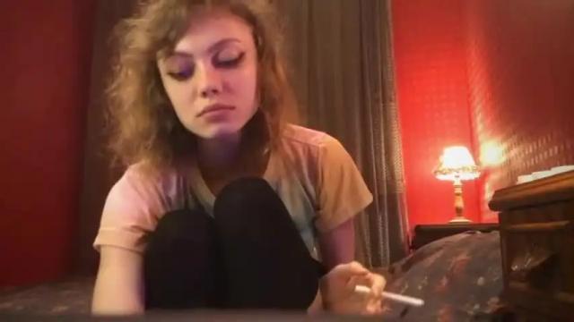 Image 4 of alice_johns_ Stream on Chaturbate on 20 months ago
