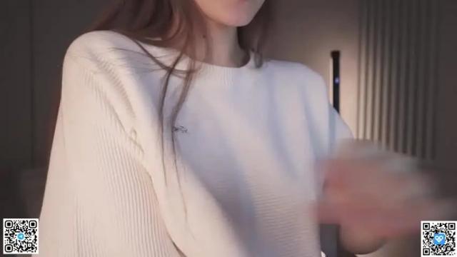 Image 10 of alice_kosmos Stream on Chaturbate on 2 months ago