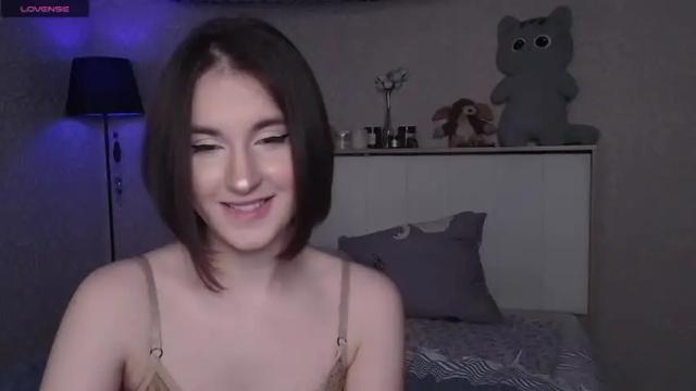 Image 11 of alice_love_fuck Stream on Chaturbate on 15 months ago