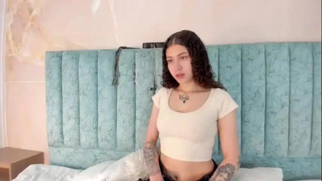 Image 12 of alice_martinez_ Stream on Chaturbate on 2 months ago