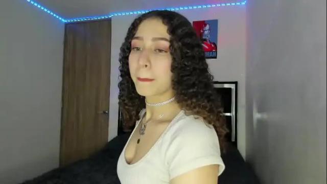 Image 2 of alice_martinez_ Stream on Chaturbate on 9 days ago