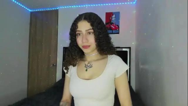 Image 4 of alice_martinez_ Stream on Chaturbate on 9 days ago