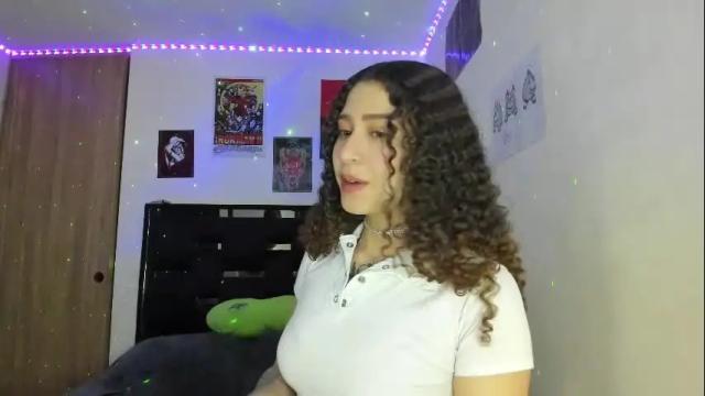 Image 7 of alice_martinez_ Stream on Chaturbate on 2 days ago
