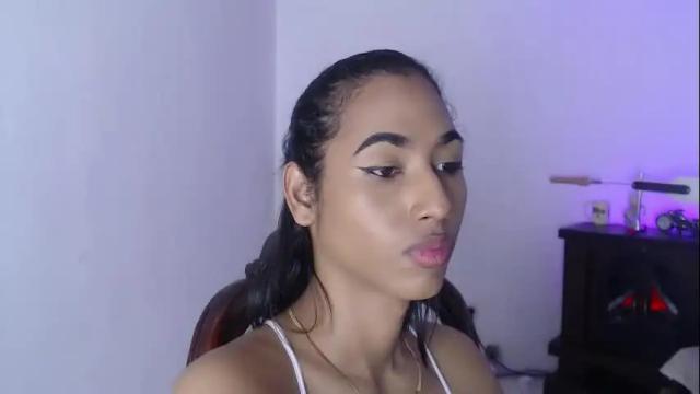 Image 4 of alice_massiel Stream on Chaturbate on 5 months ago