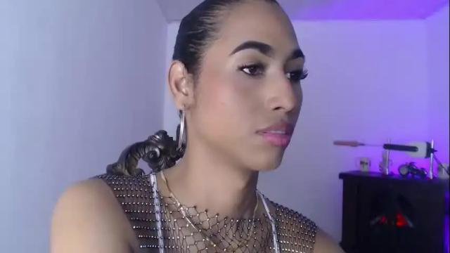 Image 7 of alice_massiel Stream on Chaturbate on 4 months ago