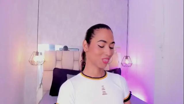 Image 10 of alice_massiel Stream on Chaturbate on 3 months ago