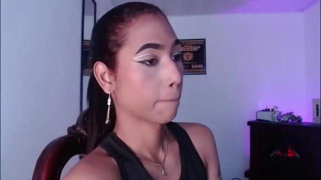 Image 10 of alice_massiel Stream on Chaturbate on 3 months ago