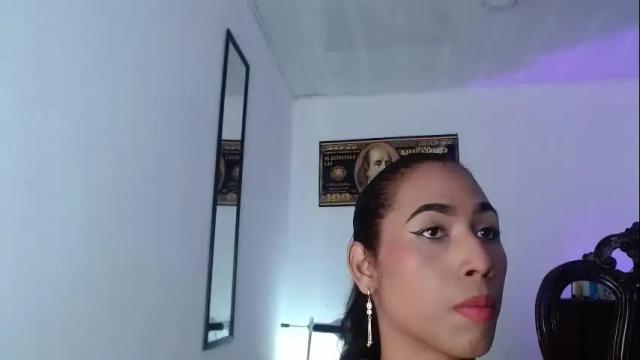 Image 8 of alice_massiel Stream on Chaturbate on 3 months ago