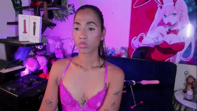 Image 7 of alice_massiel Stream on Chaturbate on 2 months ago