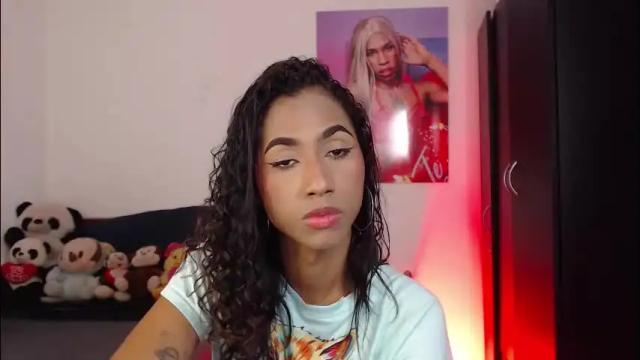 Image 7 of alice_massiel Stream on Chaturbate on 2 months ago