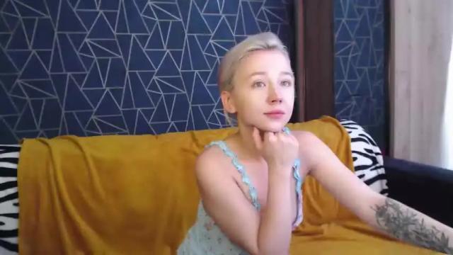 Image 11 of alice_orfey Stream on Chaturbate on 19 months ago