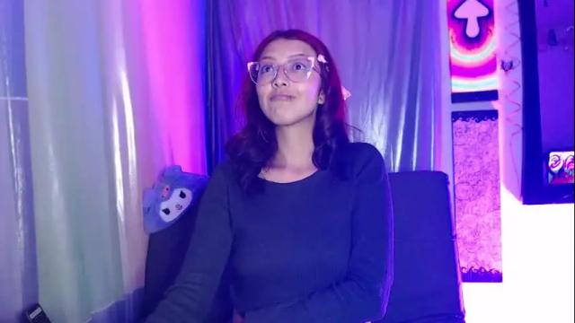Image 4 of alice_phantom Stream on Chaturbate on 2 months ago