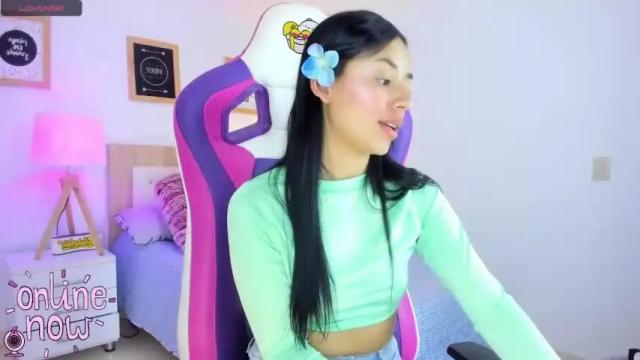 Image 12 of alice_sandoval_ Stream on Chaturbate on 19 months ago