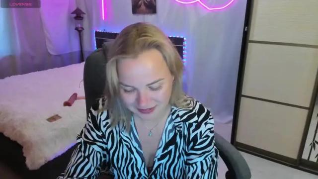Image 4 of alice_sex_intellect Stream on Chaturbate on 13 months ago