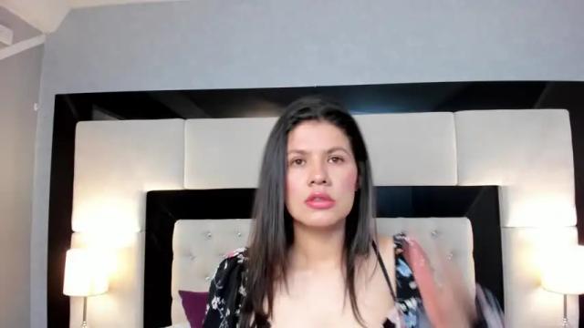 Image 7 of alice_smith_28 Stream on Chaturbate on 15 months ago