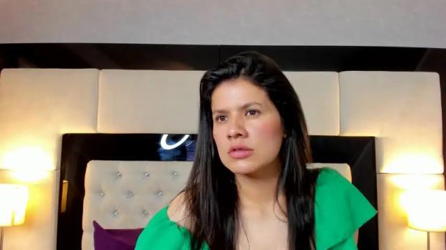 Image 3 of alice_smith_28 Stream on Chaturbate on 14 months ago