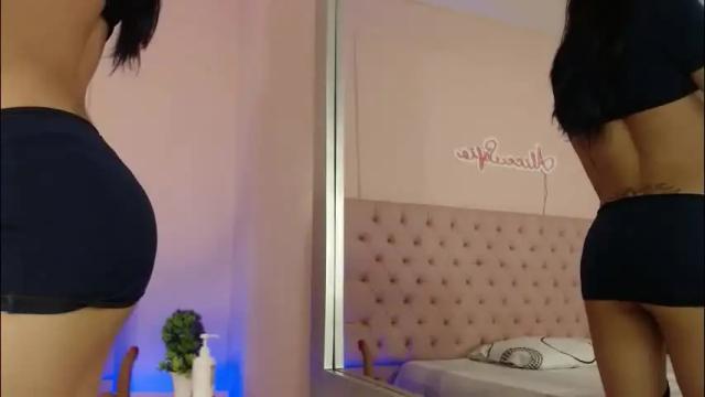 Image 8 of alice_sofia Stream on Chaturbate on 8 days ago