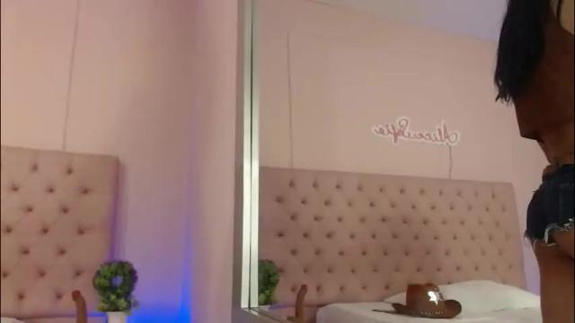 Image 7 of alice_sofia Stream on Chaturbate on 2 days ago