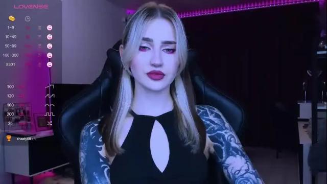 Image 3 of alice_specter Stream on Chaturbate on 1 month ago
