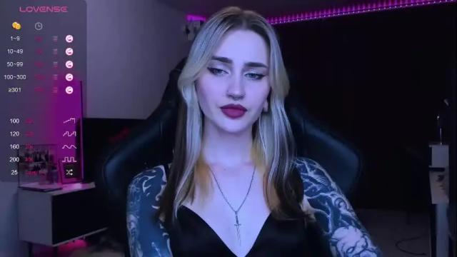 Image 12 of alice_specter Stream on Chaturbate on 1 month ago