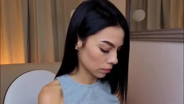 Image 8 of alice_steffen Stream on Chaturbate on 4 days ago