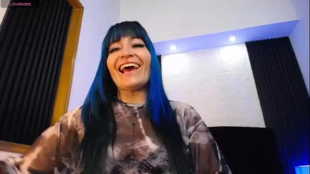 Image 8 of alice_sweetmomma Stream on Chaturbate on 15 days ago