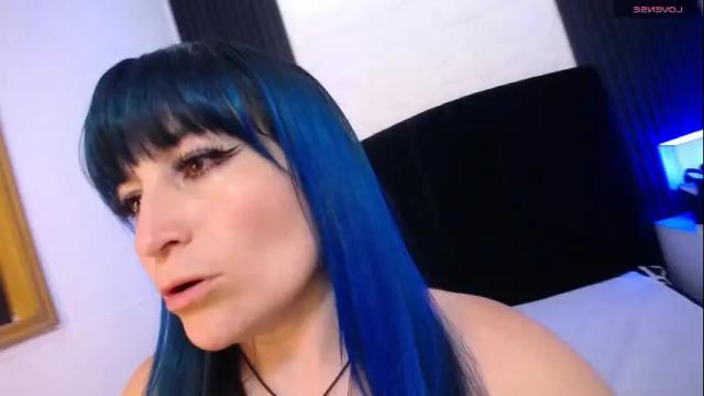 Image 3 of alice_sweetmomma Stream on Chaturbate on 8 days ago