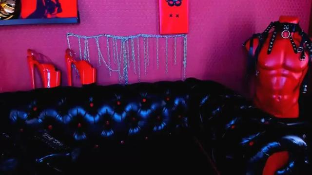 Image 3 of alice_yung Stream on Chaturbate on 15 months ago