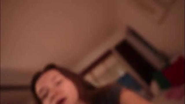 Image 10 of alicealberts Stream on Chaturbate on 2 months ago
