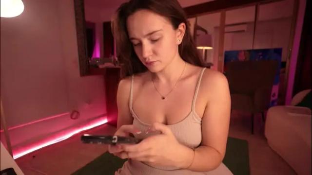 Image 8 of alicealberts Stream on Chaturbate on 1 month ago