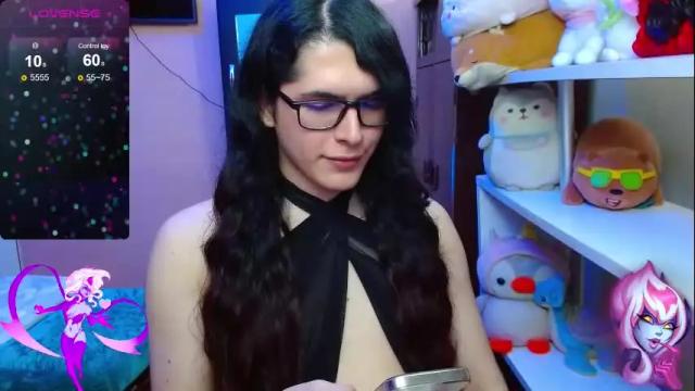 Image 2 of alicebathory_ Stream on Chaturbate on 3 months ago