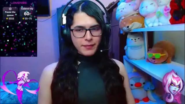 Image 3 of alicebathory_ Stream on Chaturbate on 23 days ago