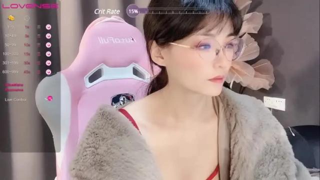 Image 12 of alicechina Stream on Chaturbate on 18 months ago