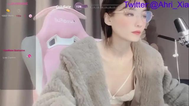 Image 8 of alicechina Stream on Chaturbate on 15 months ago