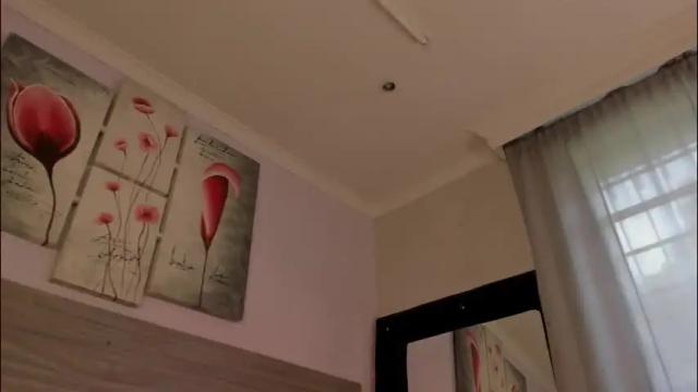 Image 7 of aliceclark__ Stream on Chaturbate on 16 days ago