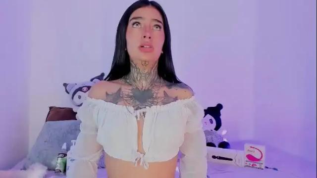 Image 10 of alicee_0 Stream on Chaturbate on 2 months ago