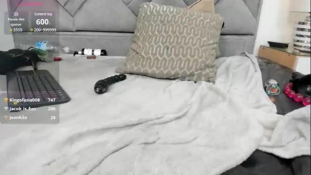 Image 12 of alicee_188 Stream on Chaturbate on 1 month ago