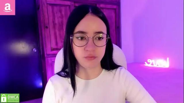 Image 4 of alicee_2 Stream on Chaturbate on 5 months ago