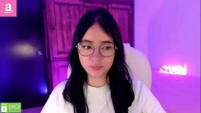 Image 12 of alicee_2 Stream on Chaturbate on 5 months ago