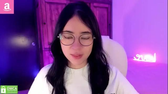 Image 7 of alicee_2 Stream on Chaturbate on 5 months ago